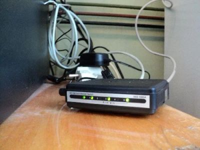 Лот: 5505307. Фото: 1. Коммутатор с 5 портами D-Link... Коммутаторы