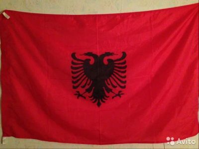 Лот: 7818221. Фото: 1. Флаг Албании 135 х 90см. Флаги, гербы