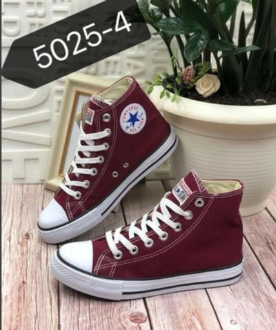 Лот: 18728749. Фото: 1. Кеды женские Converse. Кеды, кроссовки, слипоны