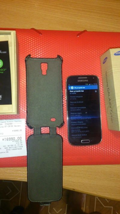 Лот: 4397656. Фото: 1. samsung galaxy s4 mini. Смартфоны