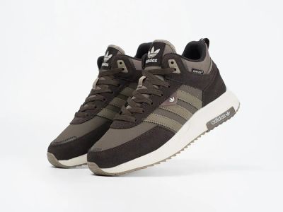 Лот: 24293944. Фото: 1. Зимние Кроссовки Adidas Retropy... Кеды, кроссовки, слипоны
