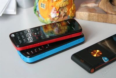 Лот: 1081389. Фото: 1. Nokia5220. Кнопочные мобильные телефоны