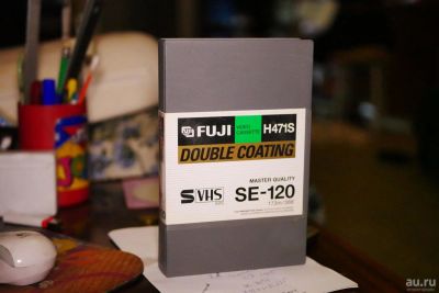 Лот: 8832340. Фото: 1. видеокассета S-VHS FUJI. Видеомагнитофоны