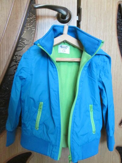 Лот: 10952809. Фото: 1. Куртка (ветровка) мальчику на... Верхняя одежда