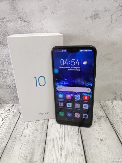 Лот: 18020460. Фото: 1. Honor 10 4/64Gb Black. Смартфоны