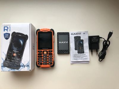 Лот: 23966610. Фото: 1. Сотовый телефон Maxvi R1. Кнопочные мобильные телефоны