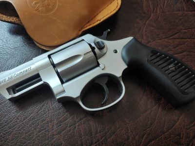 Лот: 18062079. Фото: 1. Револьвер МЕ38 никель. Как новый... Газовое, травматическое оружие