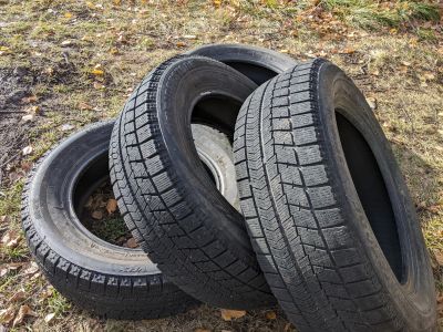 Лот: 19531211. Фото: 1. Зимние шины Bridgestone Blizzak... Шины