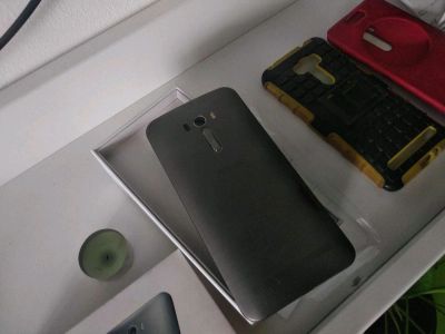 Лот: 14052240. Фото: 1. Asus zenfone selfie. Смартфоны