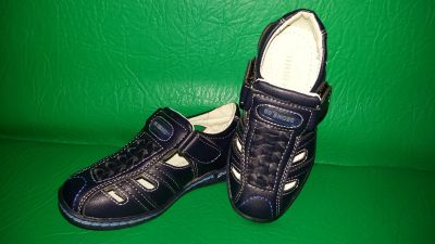 Лот: 11857326. Фото: 1. Продам Новые деткие туфли. Туфли