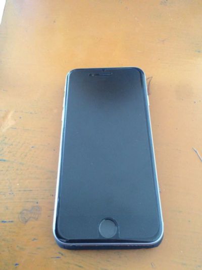 Лот: 5275785. Фото: 1. Продам Iphone 6 space grey 16gb. Смартфоны