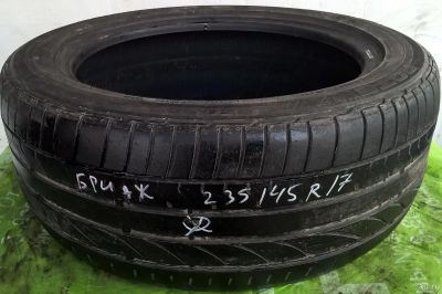 Лот: 13645057. Фото: 1. Шины 235/45 R17 235/45/17 Bridgestone... Шины