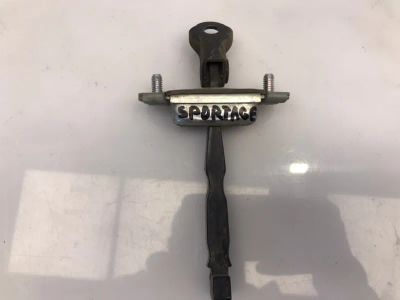 Лот: 21704918. Фото: 1. ограничитель двери Kia Sportage... Кузов