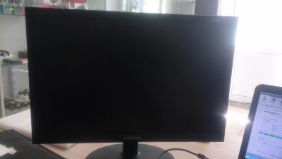 Лот: 11872613. Фото: 1. Монитор Samsung E2220 (14970). ЖК-мониторы