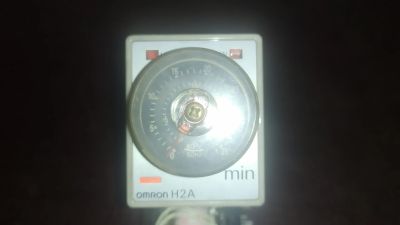 Лот: 24790465. Фото: 1. Реле времени Omron H2A мин. Магнитные пускатели, контакторы, реле