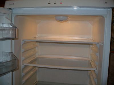 Лот: 4709614. Фото: 1. холодильник Mabe MRC 1 17. Холодильники, морозильные камеры