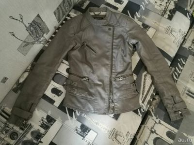 Лот: 9898945. Фото: 1. Куртка (кожанка) серая утепленная... Верхняя одежда
