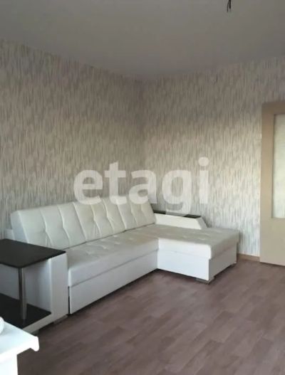 Лот: 21003146. Фото: 1. Сдам 1-комн. кв. 42 кв.м. Красноярск... Квартиры, студии