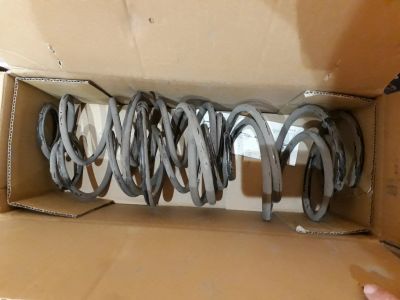 Лот: 13939631. Фото: 1. Пружина подвески Mitsubishi Colt. Ходовая, подвеска, рулевое управление