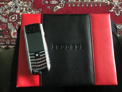 Лот: 16503184. Фото: 1. Телефон vertu. Кнопочные мобильные телефоны