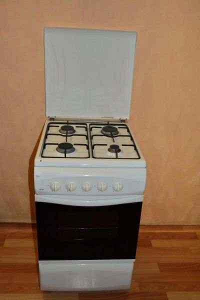 Лот: 9210171. Фото: 1. Газовая плита Elenberg 5022. Плиты, духовые шкафы, варочные поверхности