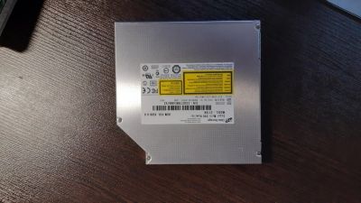 Лот: 17699971. Фото: 1. dvd привод SATA для ноутбука 12... Приводы CD, DVD, BR, FDD