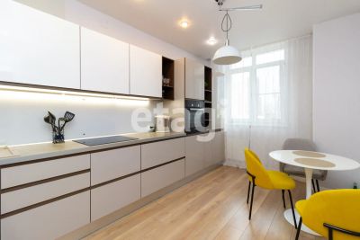 Лот: 25289248. Фото: 1. 2-комн. квартира , Красноярск... Квартиры, студии