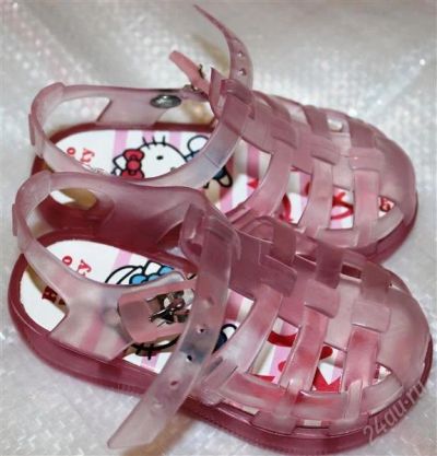 Лот: 2623785. Фото: 1. сандалии Hello Kitty 20 р-р. Сандалии