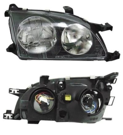 Лот: 3720231. Фото: 1. Фара правая toyota avensis/caldina... Оптика и освещение