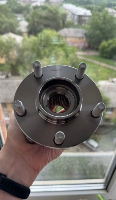 Лот: 25592242. Фото: 1. Ступица передняя 40202JP11A. Ходовая, подвеска, рулевое управление