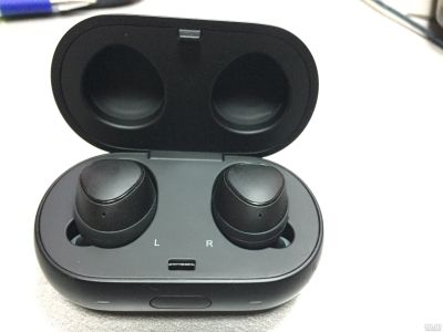 Лот: 14383045. Фото: 1. Спортивные наушники Bluetooth... Наушники, гарнитуры