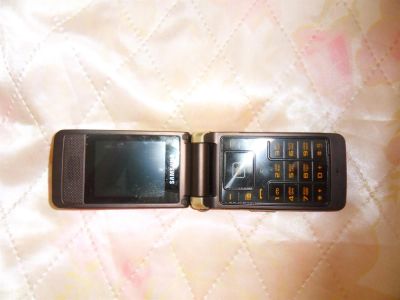 Лот: 2996006. Фото: 1. Сотовый телефон Samsung S3600. Кнопочные мобильные телефоны