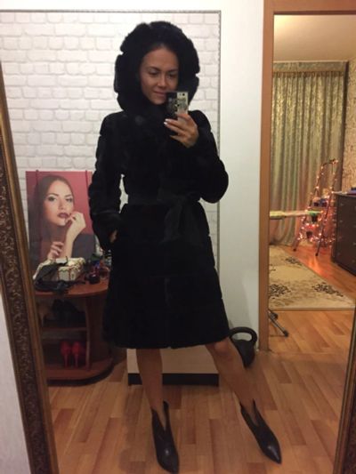 Лот: 12308405. Фото: 1. Шуба мутоновая. Верхняя одежда