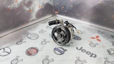 Лот: 23586410. Фото: 1. Насос гидроусилителя Subaru Legacy... Ходовая, подвеска, рулевое управление