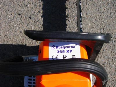 Лот: 1054533. Фото: 1. Бензопила. Ручные орудия труда