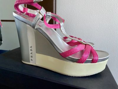 Лот: 15945859. Фото: 1. босоножки Prada 37р. Босоножки