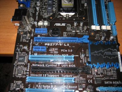 Лот: 5952370. Фото: 1. Материнская плата Asus P8Z77-V... Материнские платы