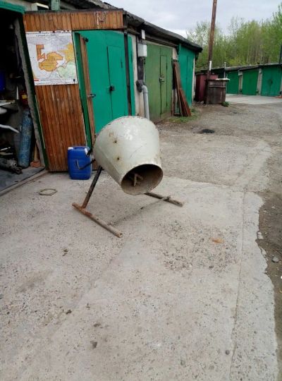 Лот: 15836912. Фото: 1. Бетономешалка ручная 0.33м². Ручной инструмент