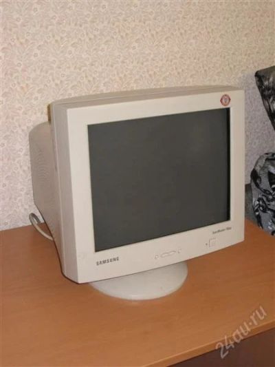 Лот: 2144914. Фото: 1. Монитор Samsung Syncmaster 17". ЭЛТ-мониторы