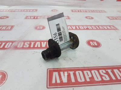 Лот: 20903490. Фото: 1. Болт развальный Toyota Mark Ii... Двигатель и элементы двигателя