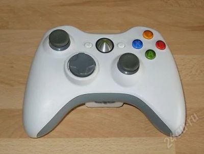 Лот: 2326058. Фото: 1. джойстик xBox 360 оригинал (покупатель... Аксессуары для игровых приставок, консолей, геймпады