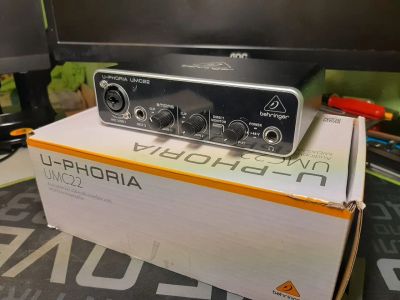 Лот: 21558465. Фото: 1. Звуковая карта Behringer U-phoria... Звуковые карты