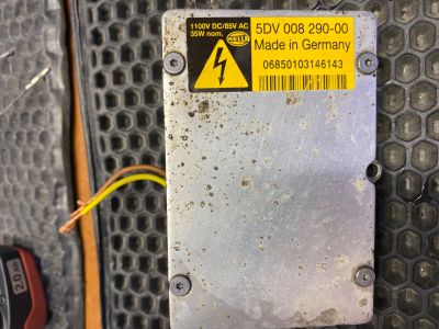 Лот: 16038879. Фото: 1. Блок розжига hella для Audi ауди... Оптика и освещение