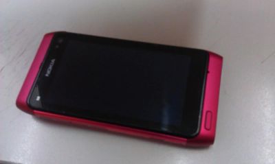 Лот: 4063499. Фото: 1. Nokia N8 pink. Смартфоны