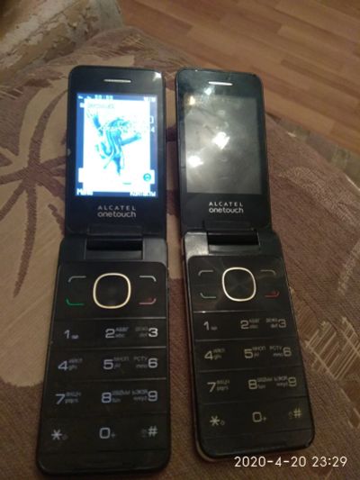 Лот: 15861773. Фото: 1. Alcatel. Кнопочные мобильные телефоны