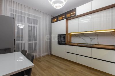 Лот: 25803152. Фото: 1. 2-комн. квартира , Красноярск... Квартиры, студии