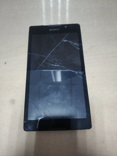 Лот: 18980295. Фото: 1. №1539 Sony xperia c c2305. Смартфоны