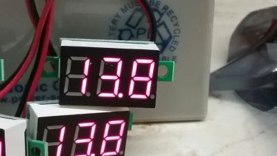 Лот: 7474030. Фото: 1. Цифровой вольтметр! Красный! 12v. Детали тюнинга