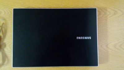 Лот: 7641490. Фото: 1. Ноутбук Samsung np300v4a + сумка... Ноутбуки