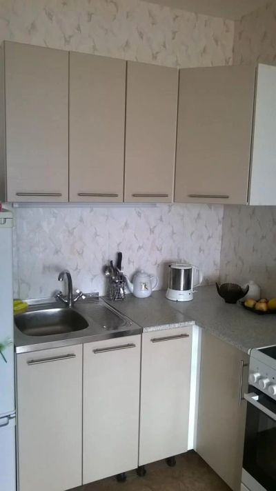 Лот: 5418681. Фото: 1. Кухонный гарнитур угловой. Кухонные гарнитуры
